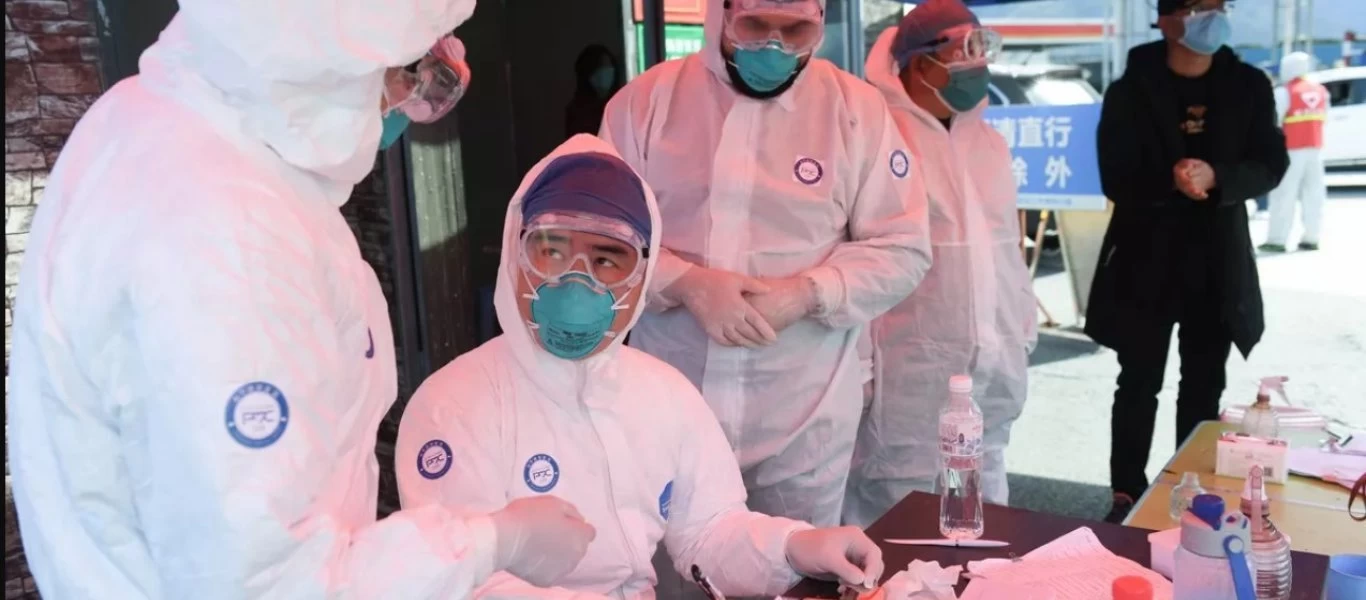 Κορωνοϊός: Έφτασαν στην Ιταλία οι Κινέζοι ειδικοί